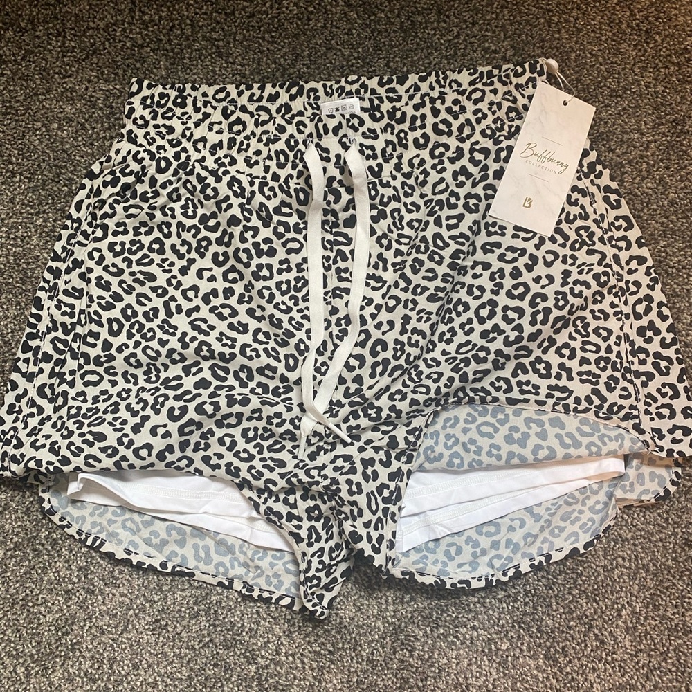 Buffbunny flo V2 short